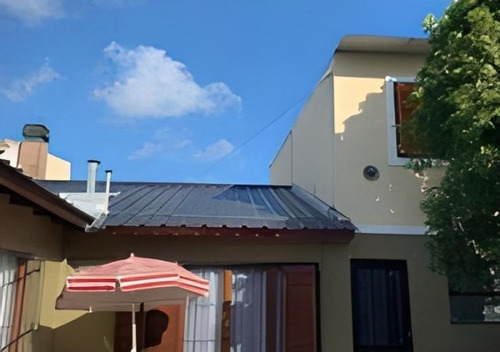 Imagen 2 de 17 de Venta De Chalet En Mar Del Plata, Barrio Los Pinares