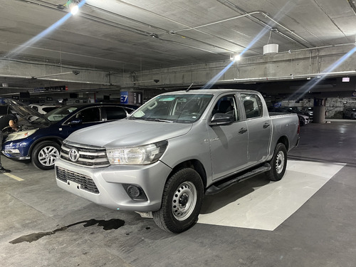 Toyota Hilux 2.7 DOBLE CABINA BASE (D-CAB BASE)