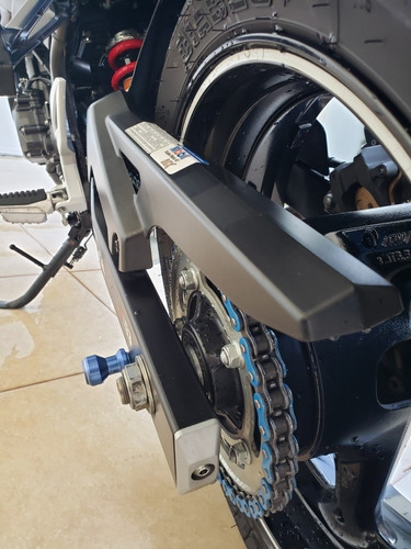 Suzuki Gsr 750 Za