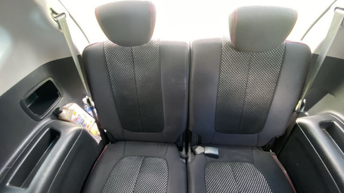 Imagen 15 de 25 de Kia New Carens Ex 2013