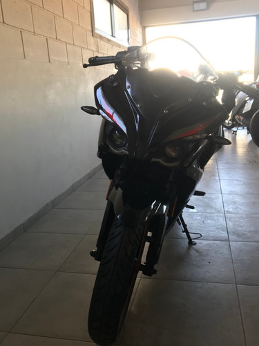 Rouser Rs 200