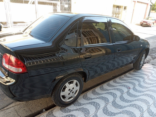 Imagem 8 de 8 de Clássic Ls 1.0 2012