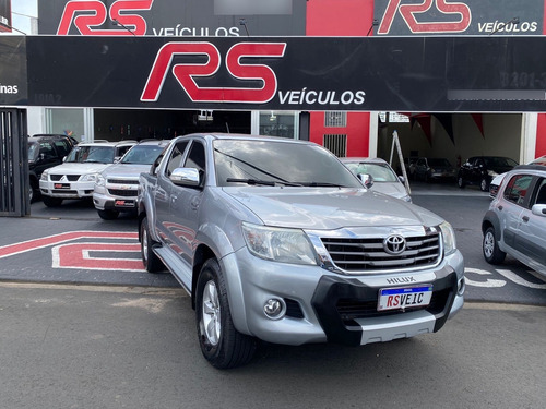 Toyota Hilux 2.7 SRV 4X2 CD 16V FLEX 4P AUTOMÁTICO