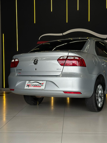 Volkswagen Voyage 1.6 16V MSI TOTALFLEX 4P AUTOMÁTICO