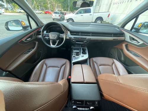 Imagen 9 de 13 de Audi Q7 2018 3.0 V6 Elite 7 Pasajeros At