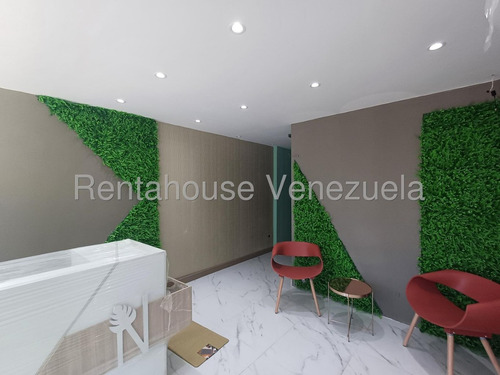 Local En Alquiler Urb Calicanto Maracay 25-17265