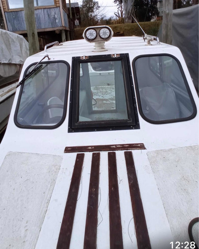 Imagen 9 de 17 de Trucker 6.20 Aramendi Cabinado Yamaha 115hp 4 Tiempos 2014