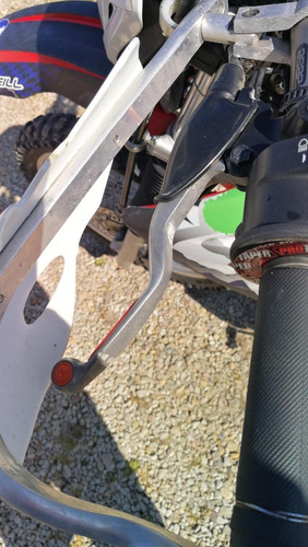 Imagen 9 de 16 de Honda Tornado 250 Año 2015