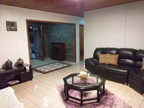 Imagen 2 de 12 de Bella Casa En Venta En Urbanización Sur La Paz #22-16214 04146954944