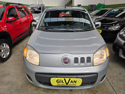 Fiat Uno Uno Vivace 1.0 8V (Flex) 4p
