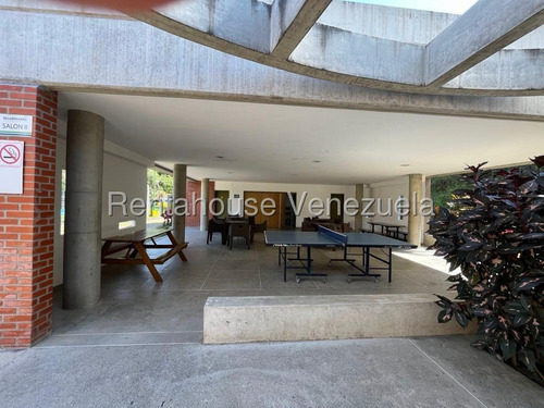 Ip Vendo Apartamento En Escampadero 25-23602