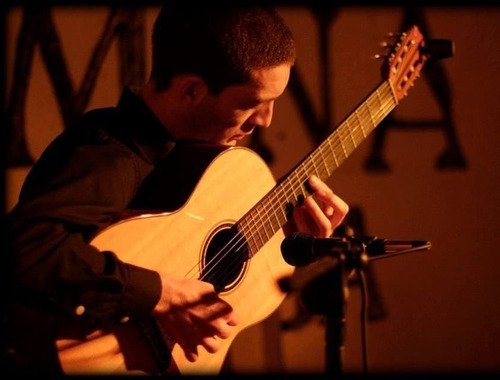 Imagen 1 de 5 de Clases De Guitarra Y Lenguaje Musical -online-