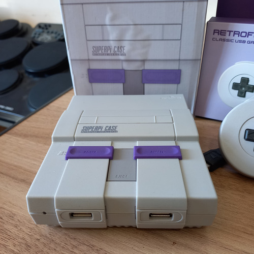 Raspberry Pi 3 Com Case E Controle Retroflag Superpi (Usado)