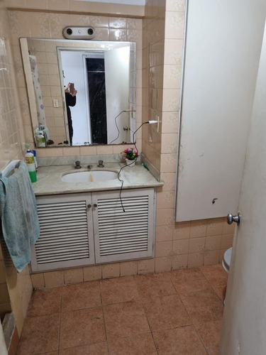 Imagen 13 de 18 de Apartamento -tristan Narvaja Y 18, Piso Alto, Gran Vista Y Terraza, 114 M2 9 M2 Terraza , Gge !!