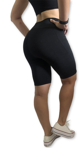 Imagem 3 de 5 de Bermuda Academia Fit Bolso Para Smartphone Top