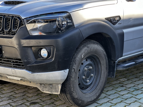 Mahindra Pik Up PIK-UP 2.2CRDE