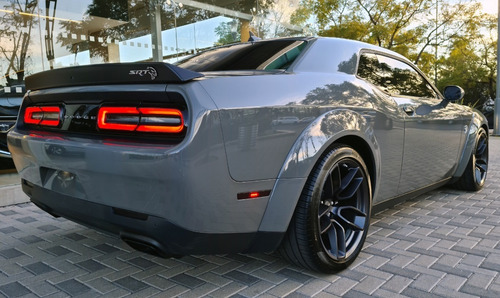 Imagen 4 de 14 de Dodge Challenger Srt Hellcat