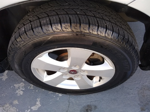 Imagem 14 de 15 de Fiat Freemont 2.4 Precision 2012/2013 ( Teto Solar )