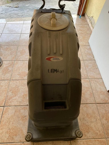 Imagem 5 de 7 de Lavadora De Piso