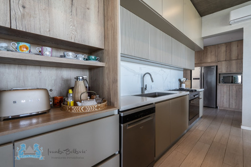 Venta Frente Al Mar Casa Villa Robles - 560 Metros -