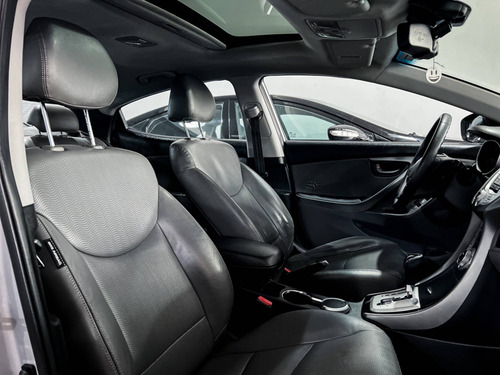 Imagem 12 de 12 de Hyundai Elantra 1.8 Gls 16v Gasolina 4p Automático