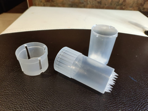Imagen 4 de 4 de Caja De 12 Grinders Molino Contenedor Hemetico Plastico