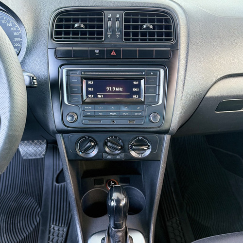 Volkswagen Vento 1.6 Confortline At