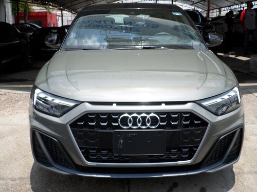 Imagen 2 de 15 de S-line Maximo Equipo, Motor 2.0l 200hp, Solo 9,000 Km Nuevo