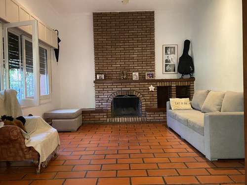 Imagen 5 de 30 de Casa De 3 Dormitorios En Venta Con Pileta Y Parrillero Rosario Fisherton