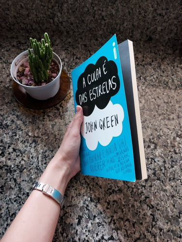 Livro: A Culpa É Das Estrelas