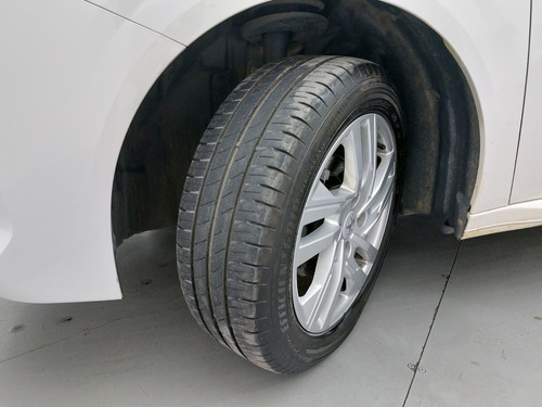 Peugeot 208 1.6 16V FLEX ACTIVE AT6