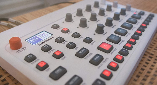 Controlador DJ Elektron SAMPLES gris