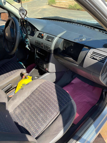 Volkswagen Parati 1.6 City 4p 2004