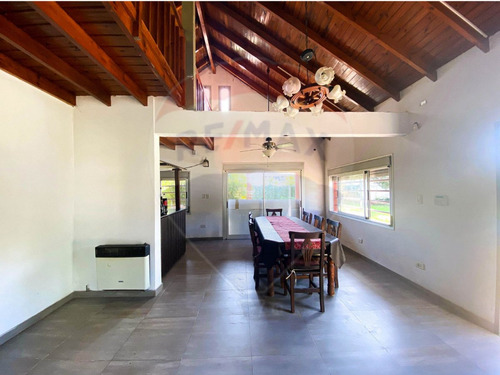 Casa Quinta Tipo Loft En Venta Villa Elisa