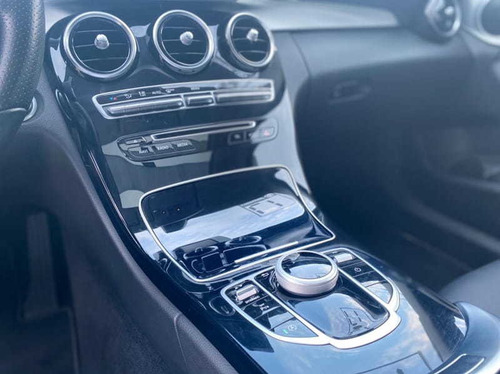 Imagem 9 de 15 de Mercedes-benz C250