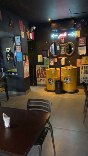 Passo O Ponto - Bar & Pub O Embarxador - Santana Zona Norte Em Pleno Funcionamento Com Faturamento E Clientes - Motivo: Viagem