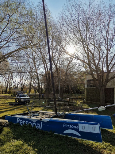 Catamarán Windkat F17