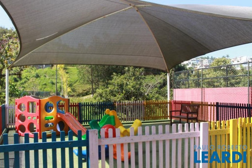 Imagem 8 de 15 de Casa Em Condomínio - Condomínio Hills 3 - Sp - 388852