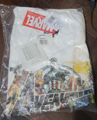Remera Avengers Talle Xl Original Importada Nueva En Bolsa!