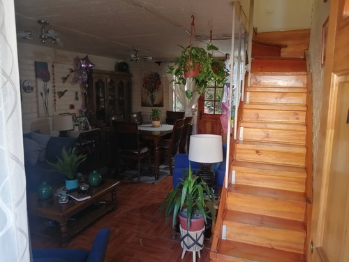 Comoda Casa A La Venta En Conchali
