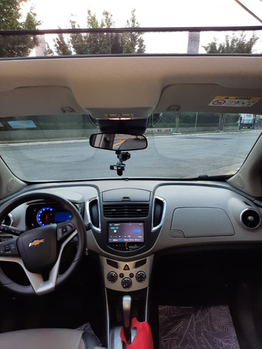 Imagem 9 de 10 de Chevrolet Tracker Não Vitara Captur Kicks Sportage Pajero