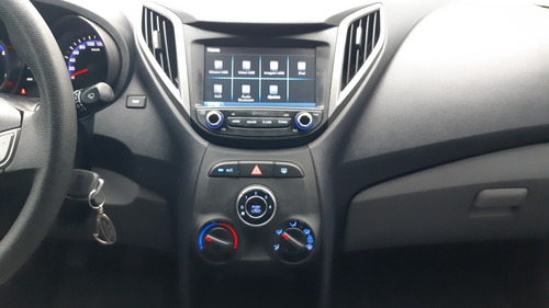 Hyundai Hb20s 2018 1.6 Comfort Plus Flex 4p
