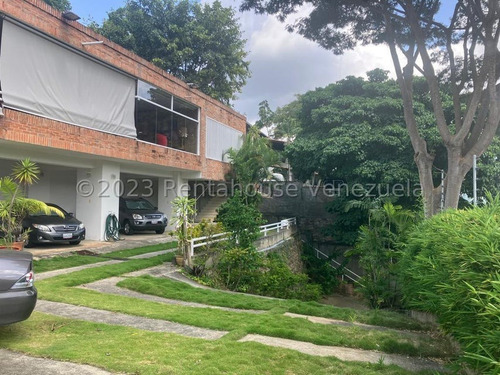 En Venta Casa Compuesta Por 2 Grandes Parcelas Que Se Unen Ubicada En El Peñón 24-11850