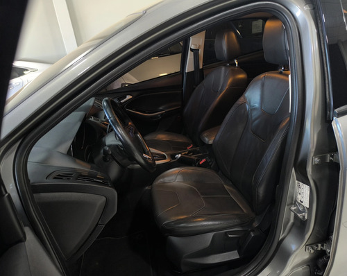 Ford Focus 2.0 SE SEDAN 16V FLEX 4P POWERSHIFT
