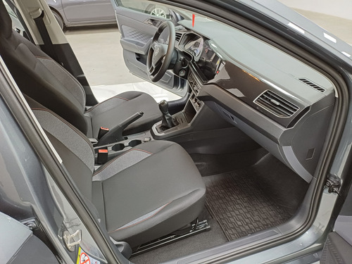 Volkswagen Polo 1.6 Msi Track