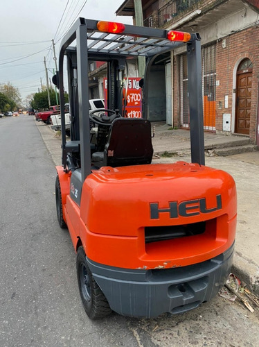 Autoelevador Heli 2,5 Tn Tt Con Desplazador
