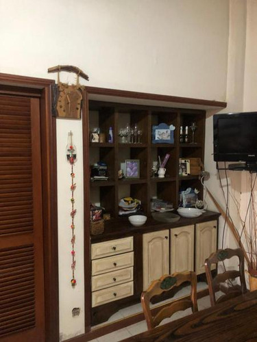 Warnes 2570 - Alberdi, Rosario, Santa Fe