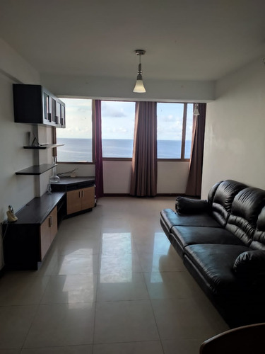Apartamento En Venta En Macuto