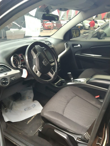 Dodge Jurney Se 2.4 5 Puestos ....modelo 2014