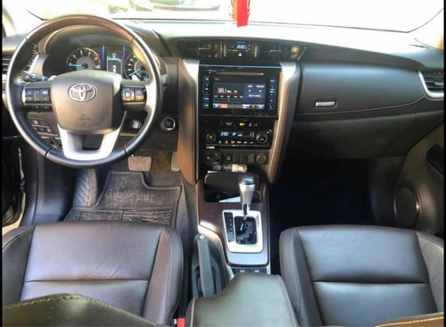 Toyota Sw4 2.8 Srx 177cv 4x4 7as At 2019